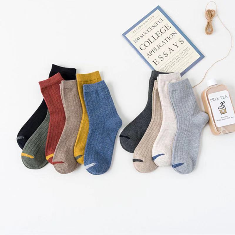 Title 8, Chaussettes en coton pour femmes