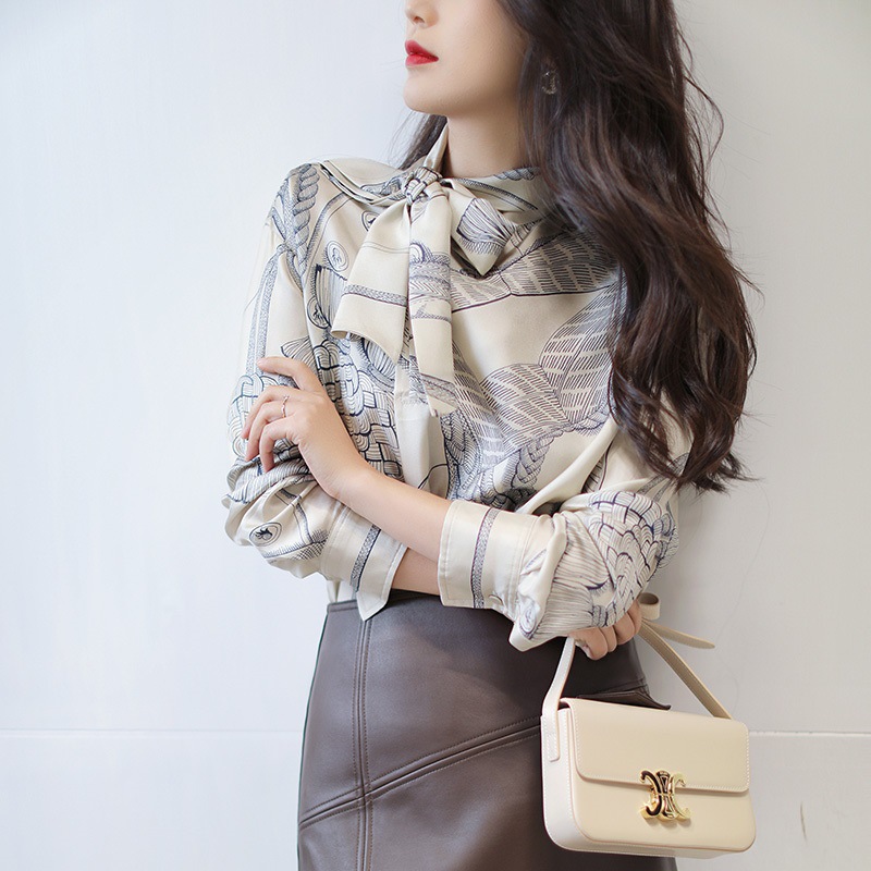 Bow Float Collar 16MM Twill Silk Printed Shirt Top