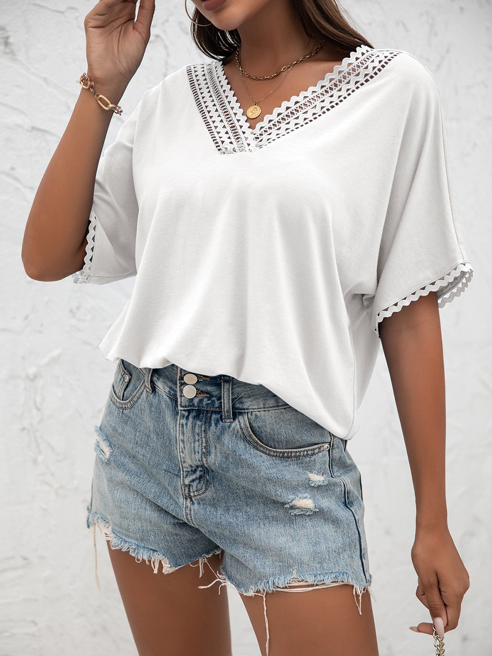 Title 16, Cutout Panel V-Neck Loose Knit Sweater Short Sl...