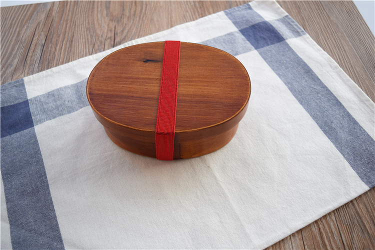 Title 4, Round Brown Wooden Bento Box