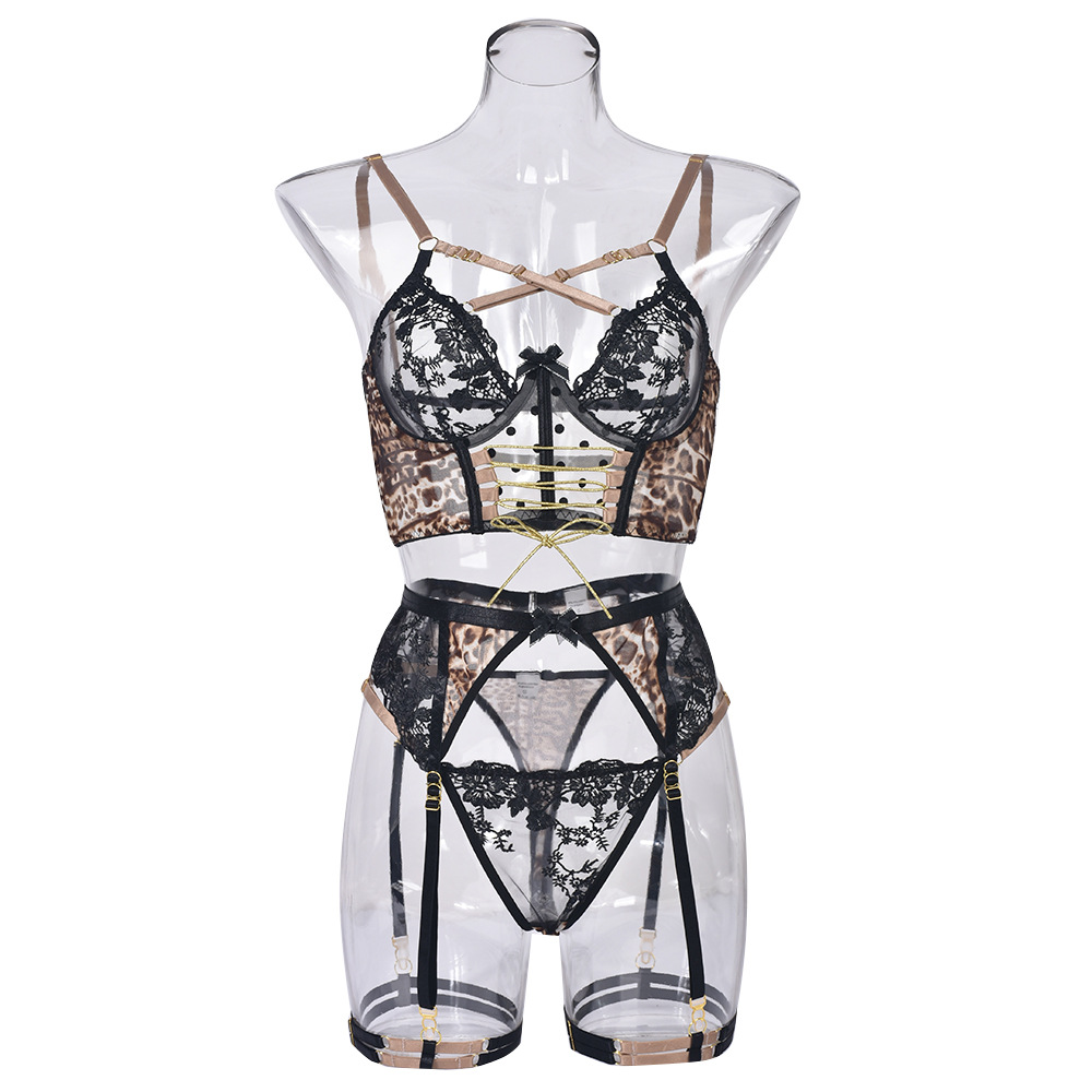 Title 2, Complex Heavy Industry Lace Embroidery Tie Set