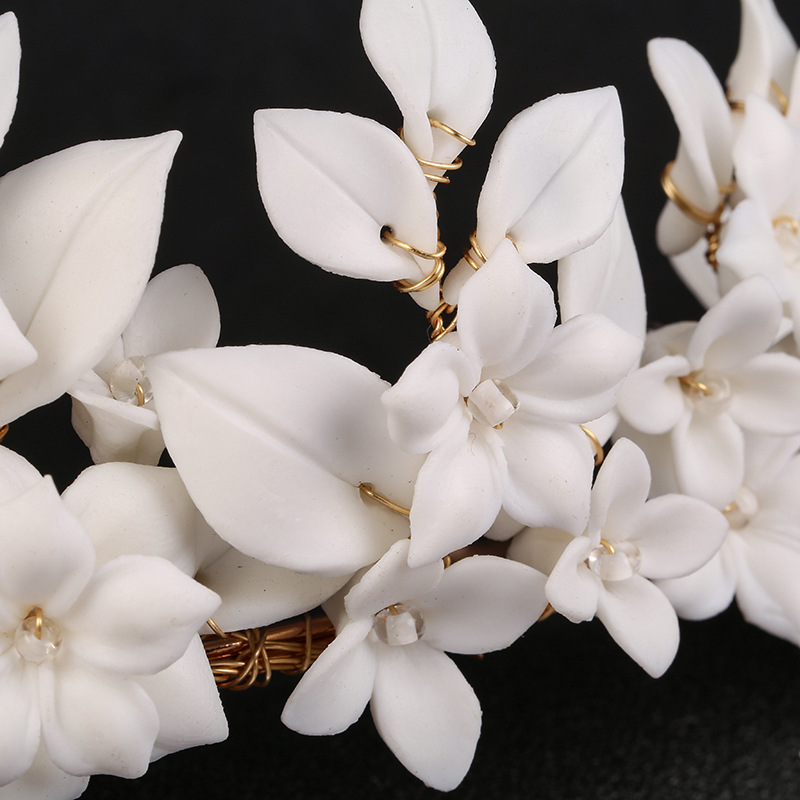 Title 5, White Leaf Ceramic Flower Hair Decoration