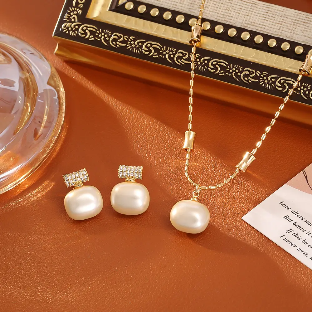 Sugar Pearl Bamboo Necklace High-end Fashion Simple