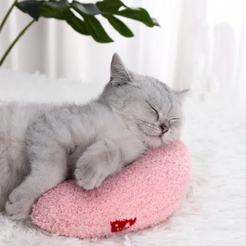 U-shaped Cat Toy Pillow to Protect Cervical Vertebra Pet