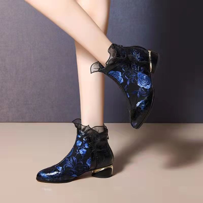 Women's Shoes Embroidered Short Boots Women's Ethnic Style Large Size Lotus Leaf