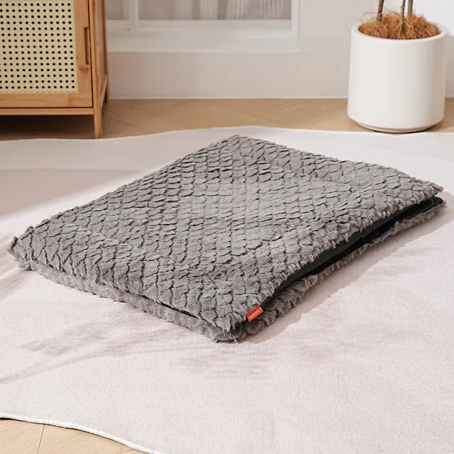 Pv Wool Cushion With Fish Scale Pattern For Dog, Warm Kennel For Autumn And Winter, Cat's Nest, Sleeping Pad, Cat Mat, Dog Cushion Gray - Shop at LoveMi