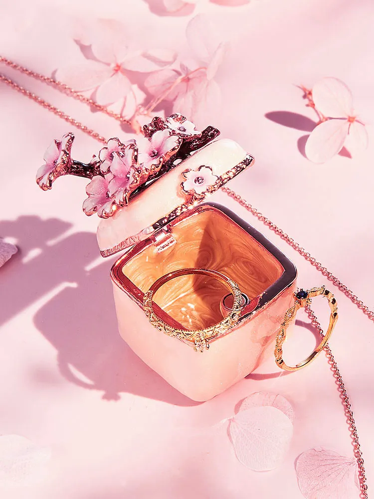 Japan Picals Jewelry Mini Sakura Girl Ring Box
