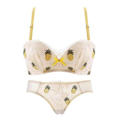 Title 7, Ensemble de soutien-gorge japonais mignon