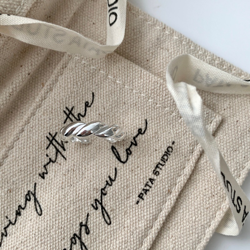 Bague Anneau Irregulier Femme — Élégance et originalité - image 2