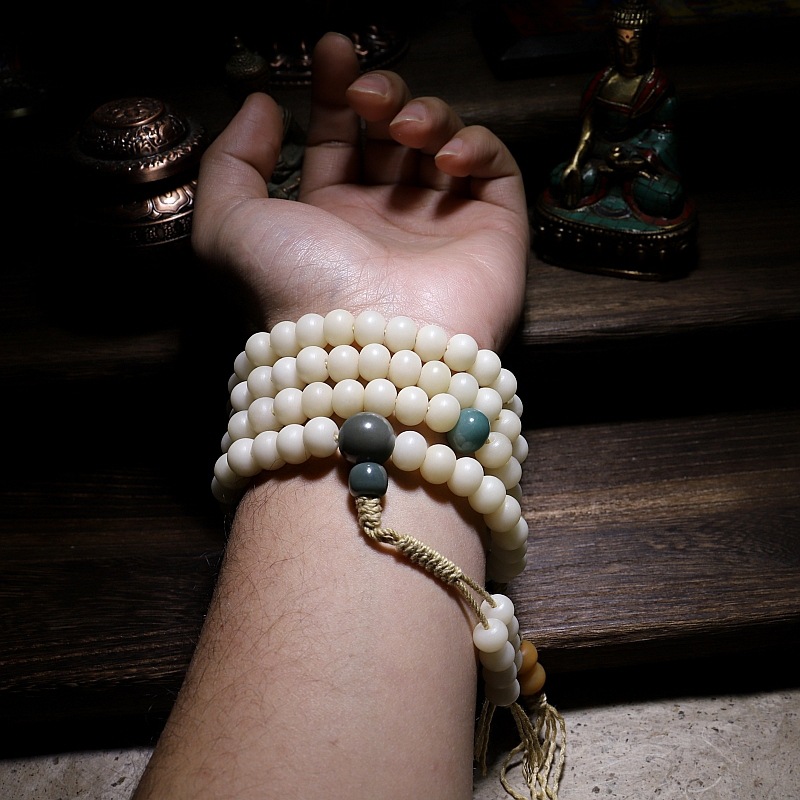 Title 3, White Bodhi Seed Beads Bracelet 108 Pieces