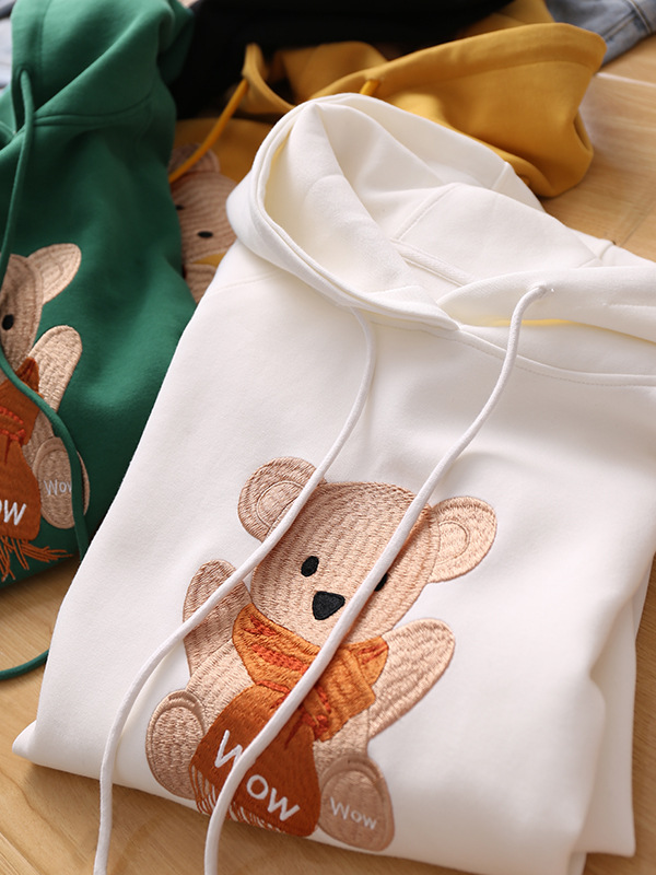 Women's Trendy Spring And Autumn Bear Embroidery Hooded Sweater