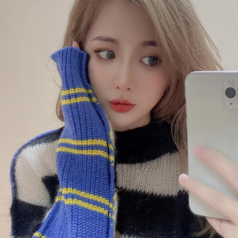 Women Loose Fashion Striped Stitching Sweater