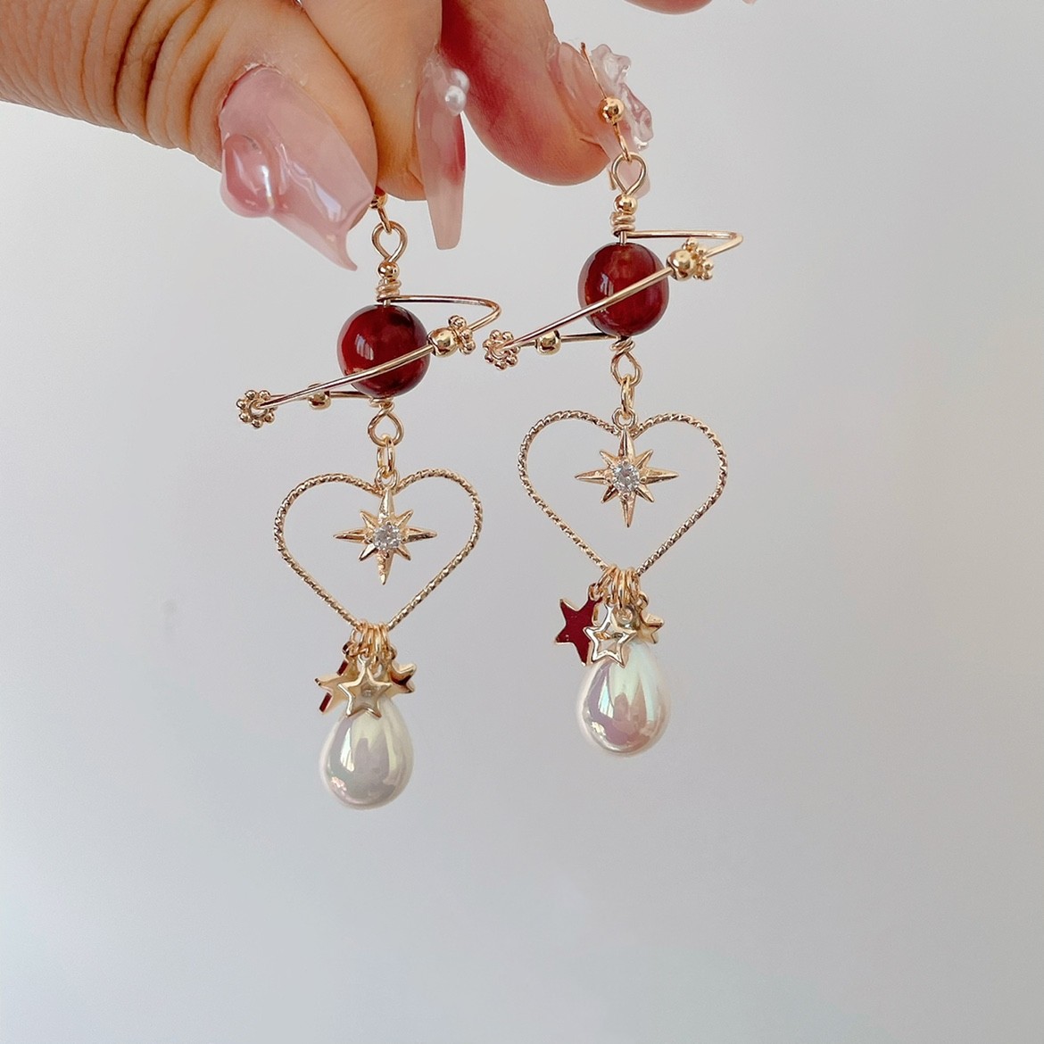 Title 8, Red Planet Star Earrings Personality Love Pearl...