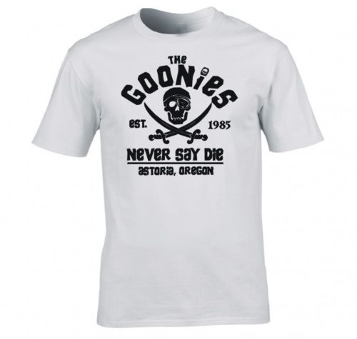 Title 4, Casual T-shirt met korte mouwen en "Goonies" op...