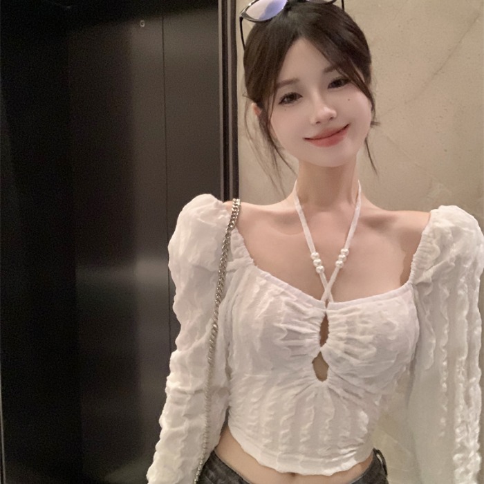 Slim Fit T-Shirt Top Halter Pearl Cutout Short