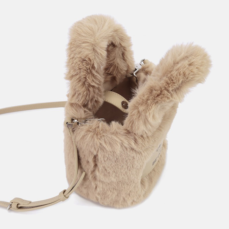 Premium Texture Hand-held Diagonal Shoulder Bag