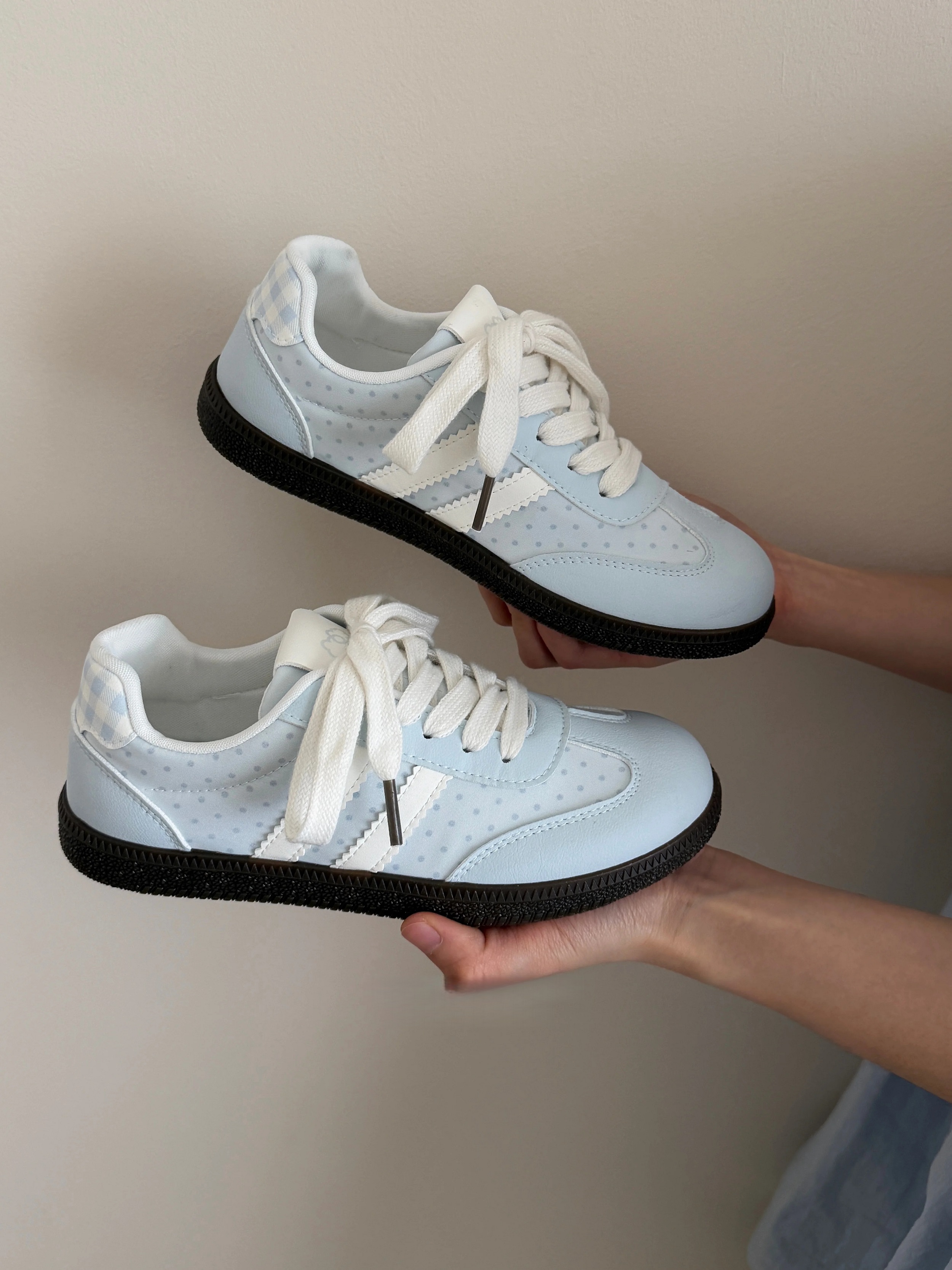 Women Pastel Baby Blue Polka Dot Retro Sneakers, Two White Stripe Plaid Heel Patch Soft Leather Lace Up Lightweight Casual Daily Walking Athletic Trainers