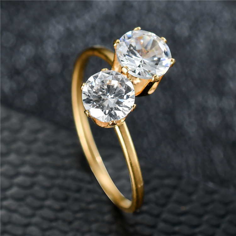 Fashionable Opening Adjustable Stone Inlaid Titanium Steel Ring