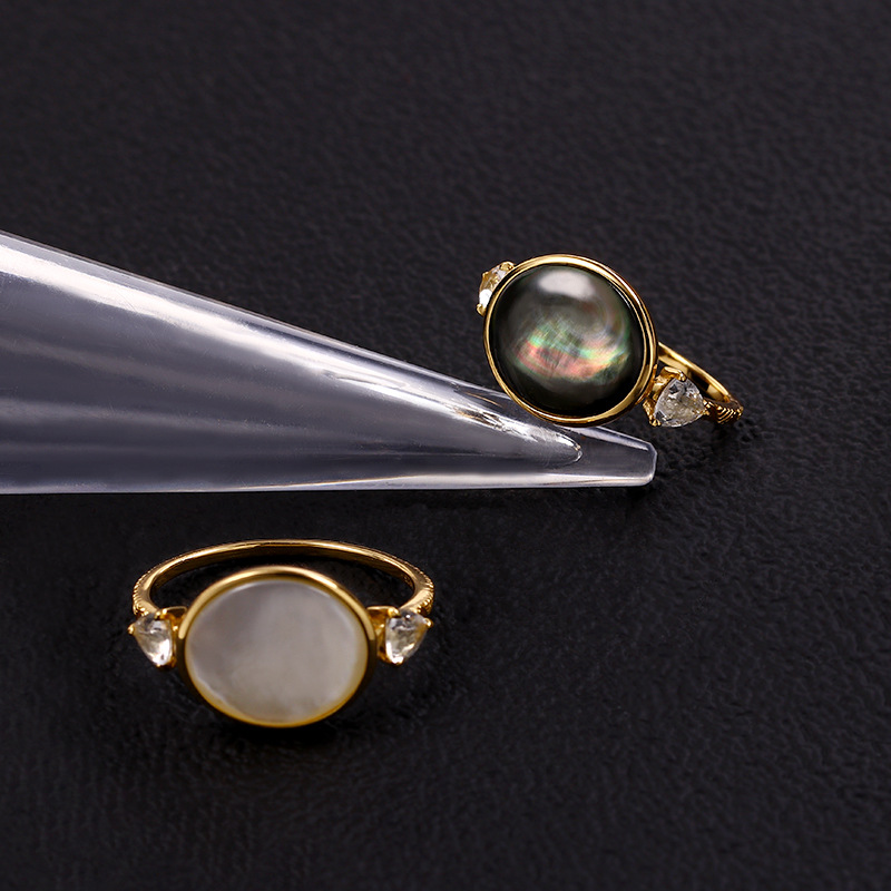 Women's New White Shell Crystal Ring