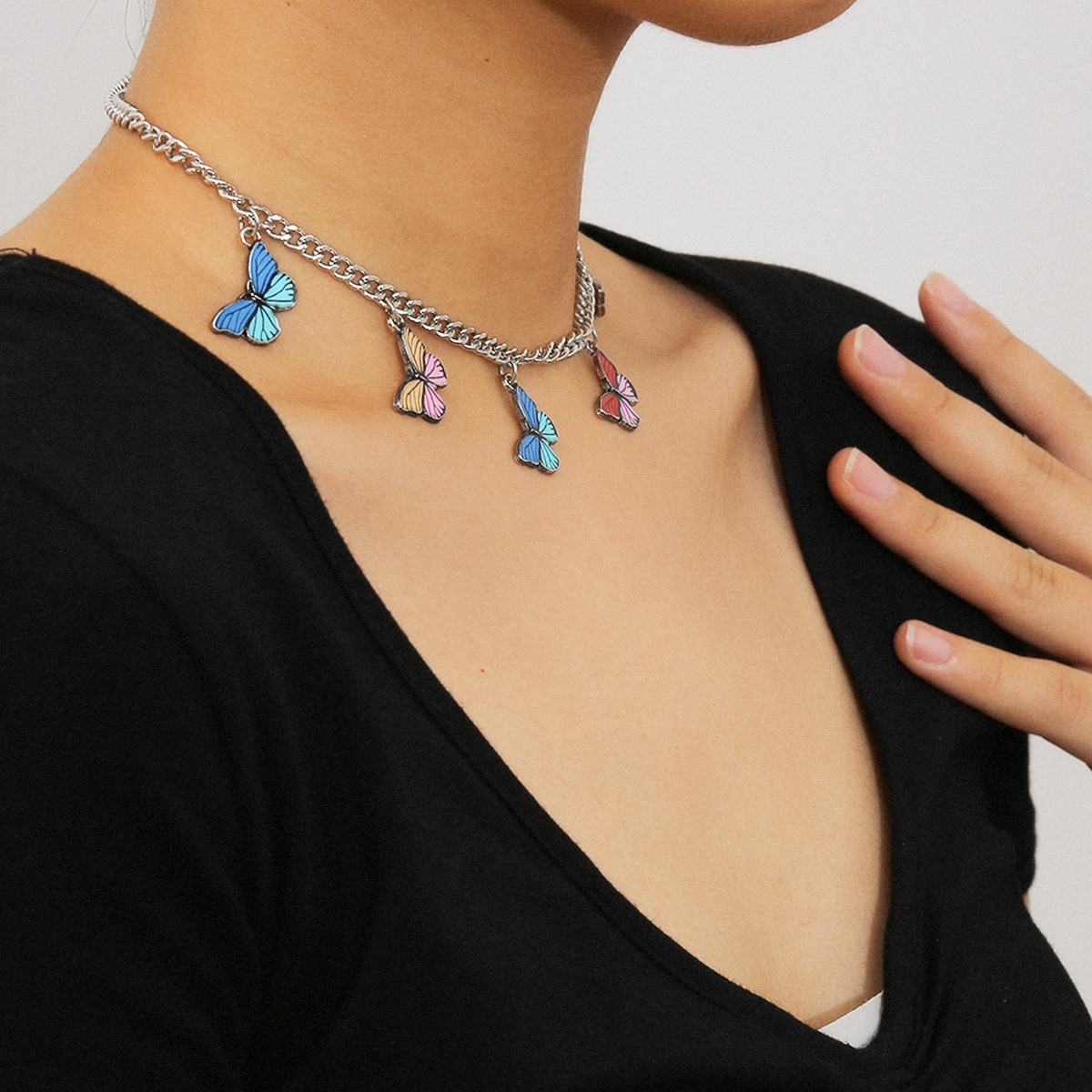 Temperament Contrast Color Tassel Pendant Necklace