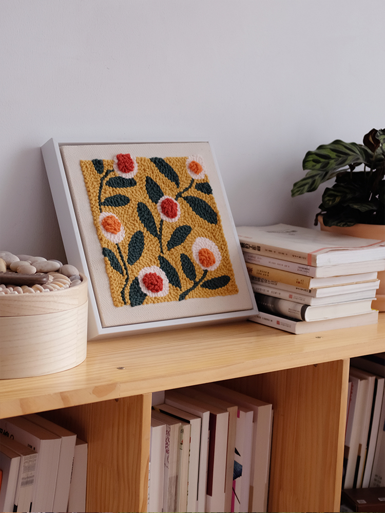 Russian Hand Embroidered Embroidery Vintage Decorative Painting — image 1