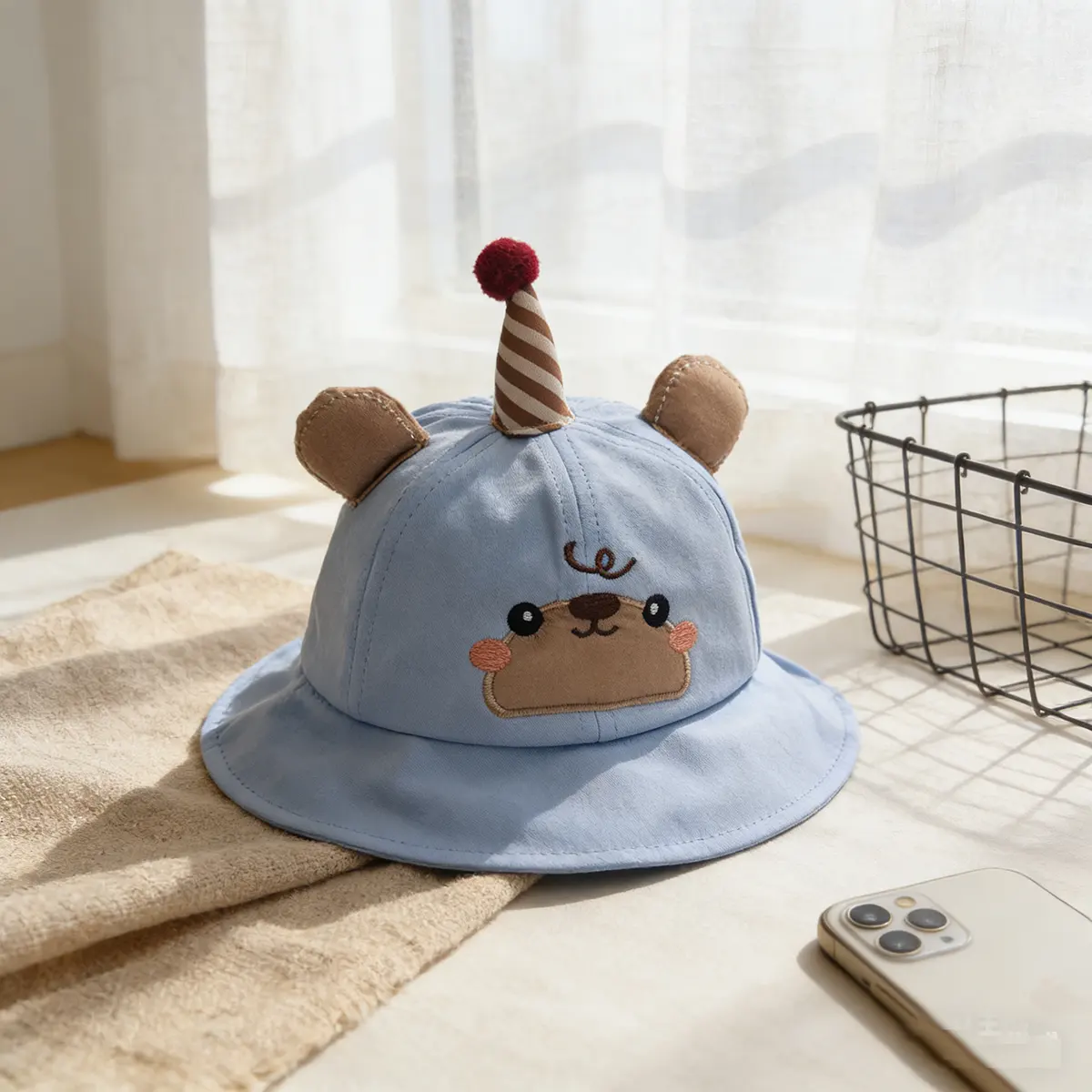 Children's Single-color Cake In The Shape