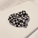 Medium Check Hair Circle
