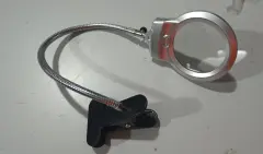 New Lighted Clip-on Table Top Desk LED Lamp Reading Large Lens Magnifying Glass with Clamp - View 1