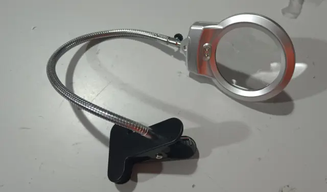 New Lighted Clip on Table Top Desk LED Lamp Reading Large Lens Magnifying Glass with Clamp - Shop at LoveMi