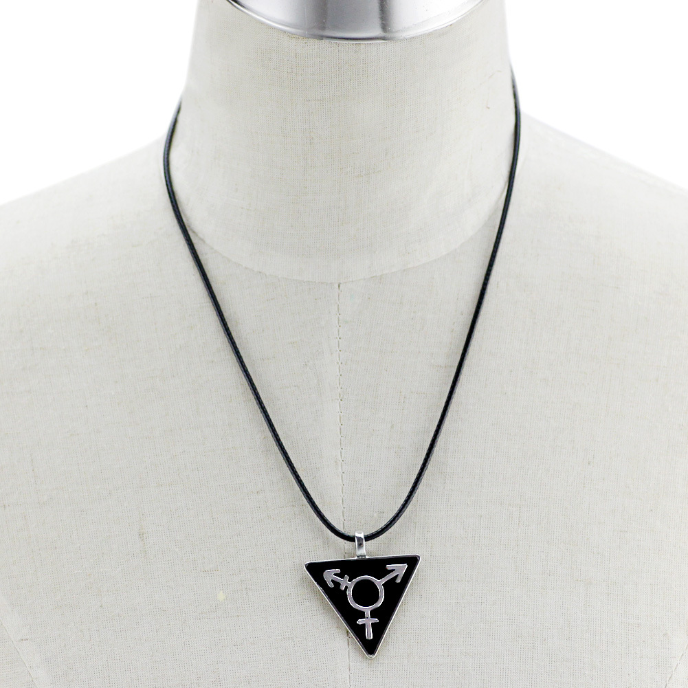 triangle pendant necklace
