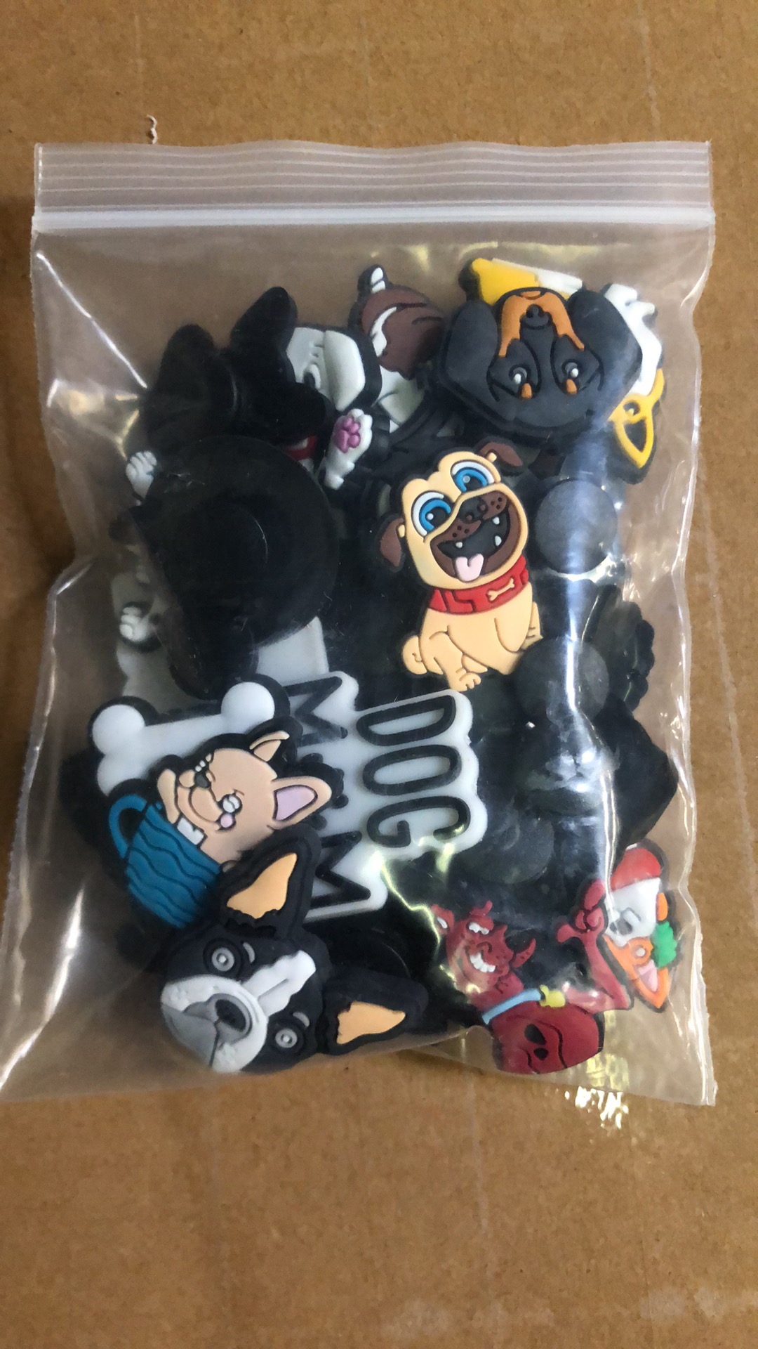 25pcs New Cartoon Animal Dog Series Hole Shoes, Flower Shoes, Buckle Accessories, Cute Garden Shoes Decoration