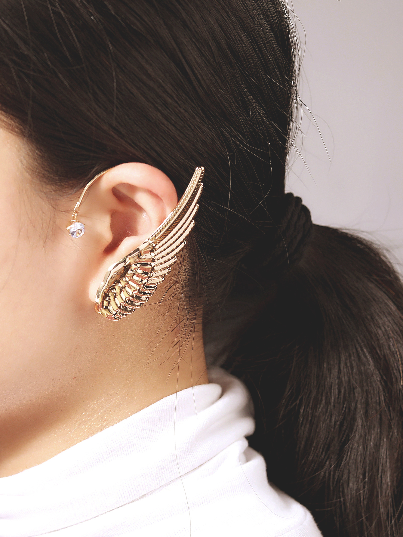 Simple And Generous Small Fresh Wing Ear Clip Earrings