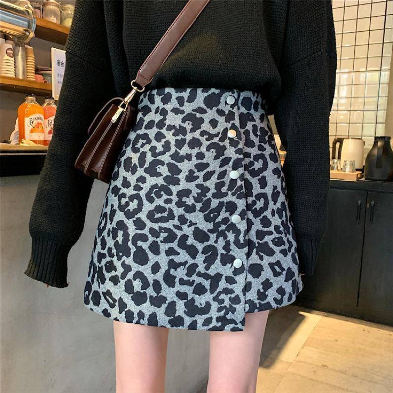 Irregular A-line Skirt For Autumn And Winter