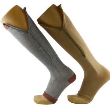 Title 9, Zipper pressure socks