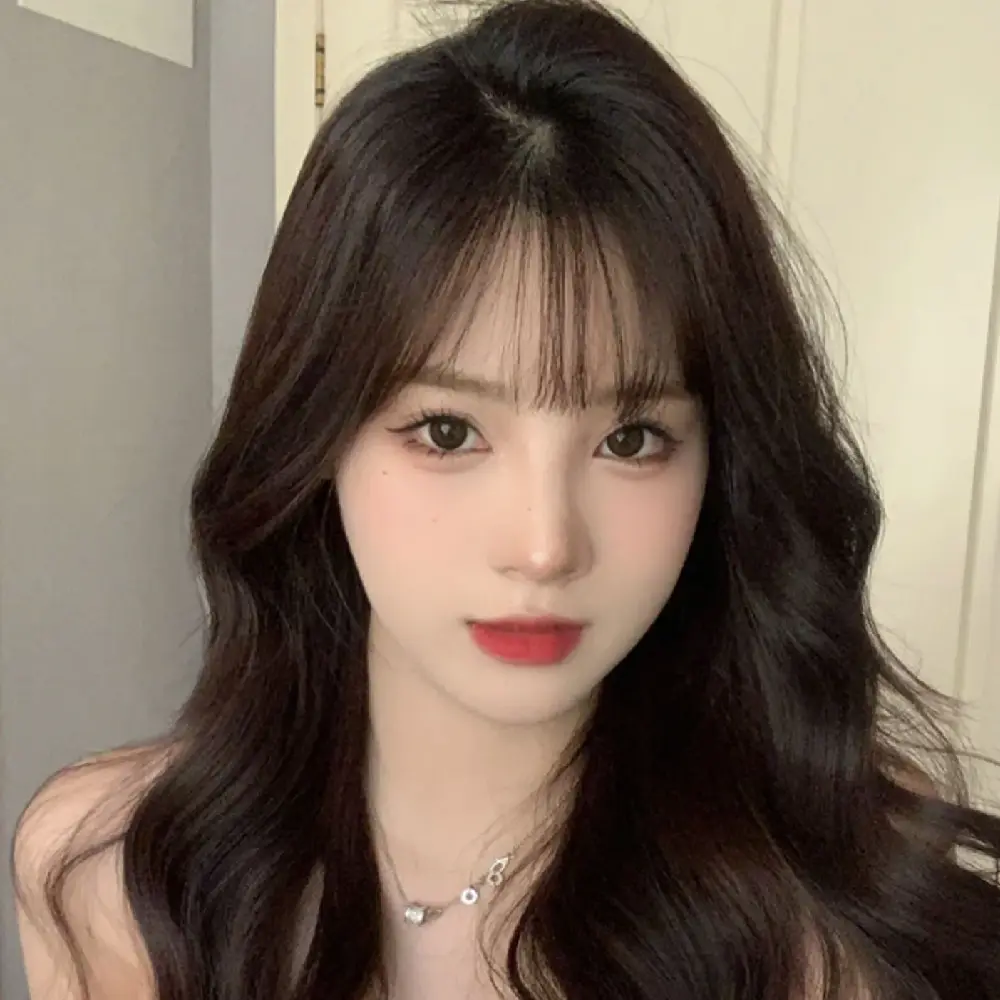Hair Enhancement of Wigs Is Fluffy and One-piece Invisible