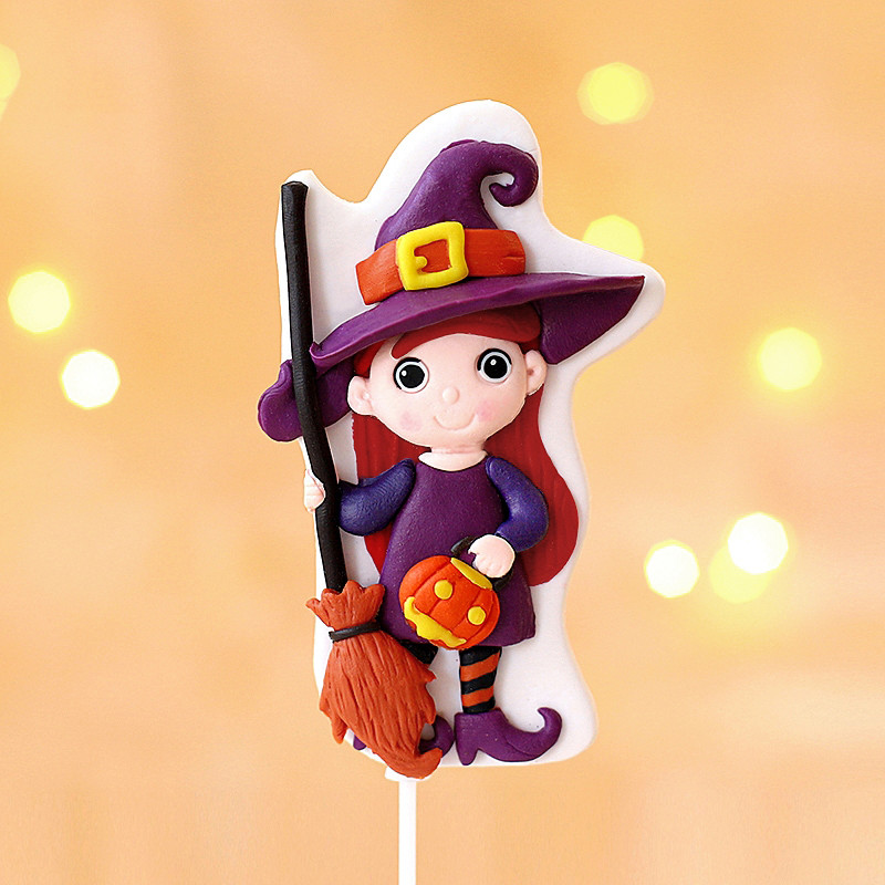 Sweeper Witch Purple Hat