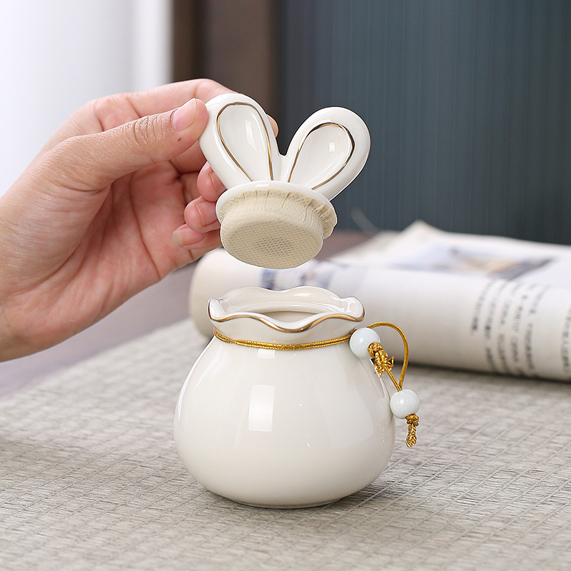 Title 3, Tea Jar Sealed Ceramic Bunny Storage Tank