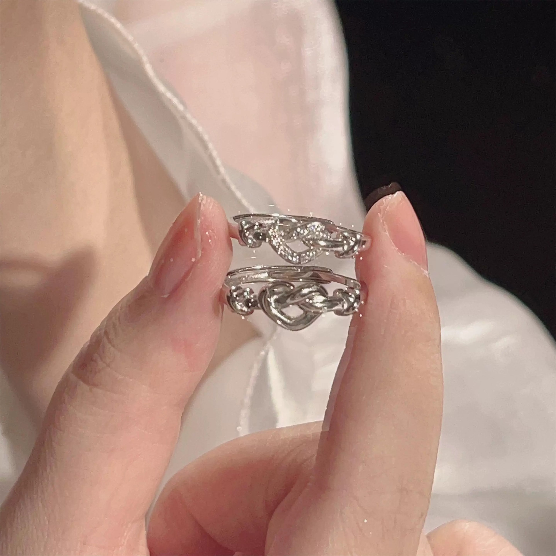 Love Heart Couple Rings For Men & Women, Simple Twin Knot Fashion Light Luxury Gift - Image 1