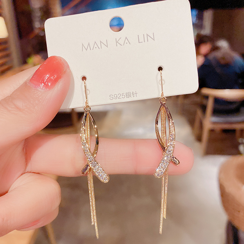 European And American Cross Tassel Earrings Female Simple Temperament Long Earrings