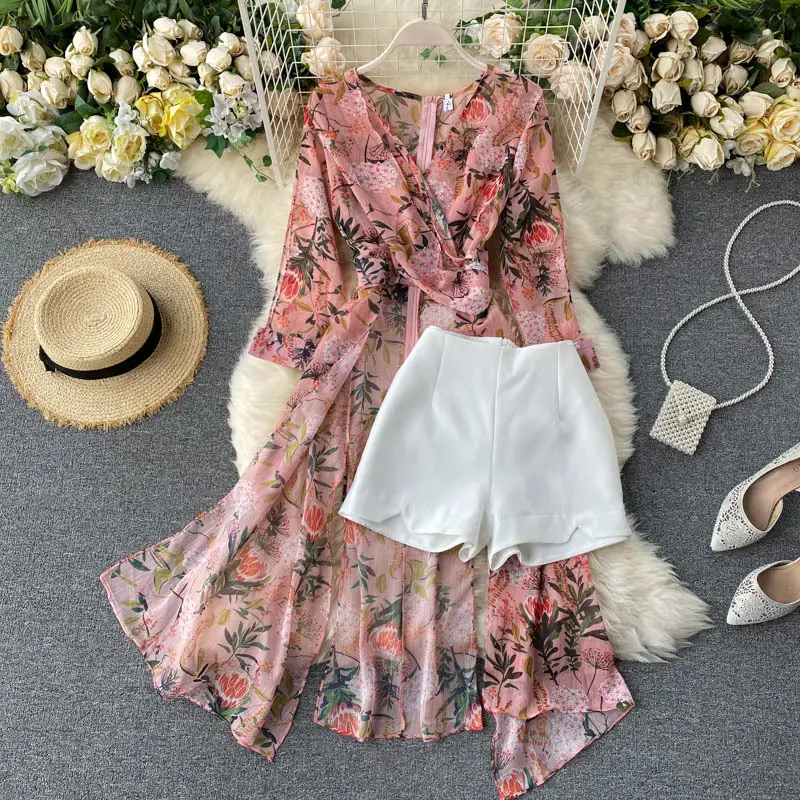New Female Design Sense Irregular Chiffon Shirt To Shorts Fashionable Two-piece Suit