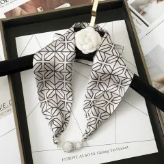 Magnetic Buckle Pearl Lazy Little Silk Scarf Female Neck Protection Decoration - Lotus Color - View 1