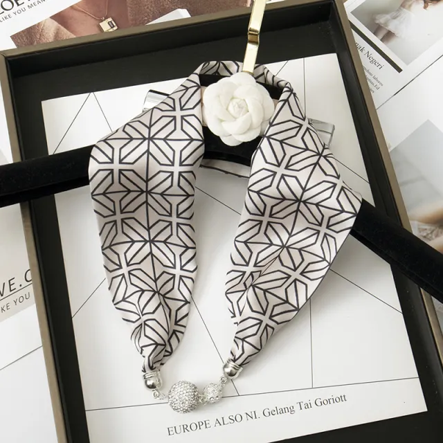 Magnetic Buckle Pearl Lazy Little Silk Scarf Female Neck Protection Decoration Lotus Color - Shop at LoveMi