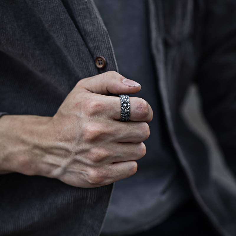 Sterling Silver Vintage Hammered Ring Men's Personality