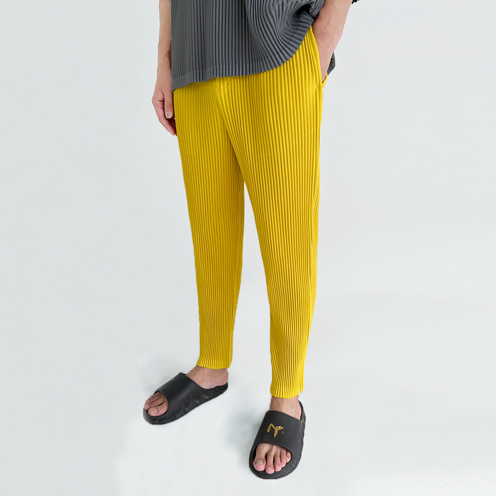 Summer Solid Color Men's Pleated Casual Trousers With Elastic Waist