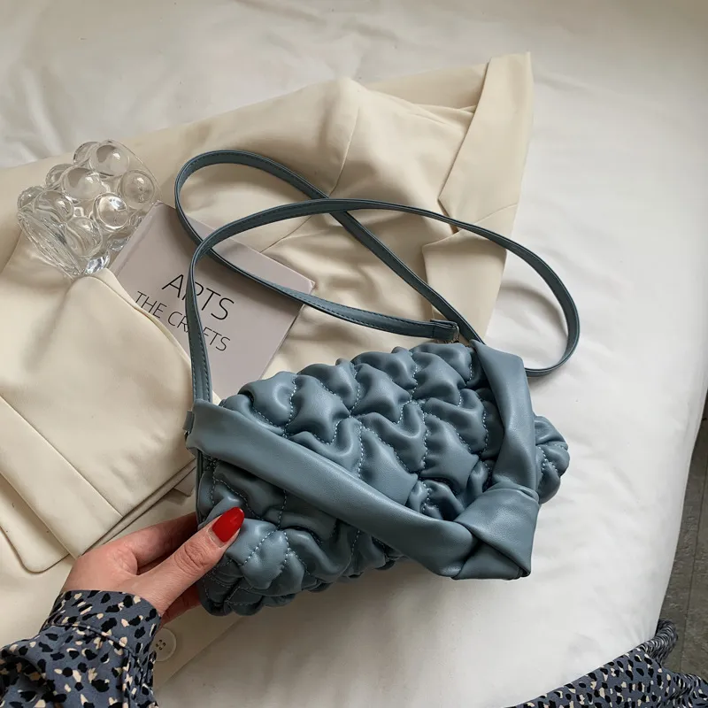 Popular Simple One Shoulder Messenger Bag - Blue
