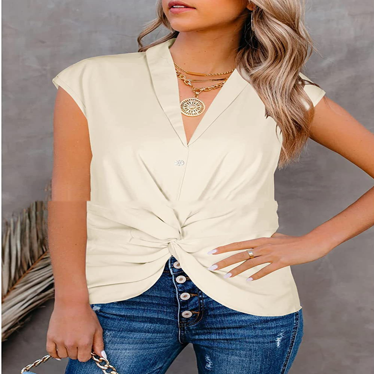 European And American Style Top V-neck Front Kink Vest Shirt