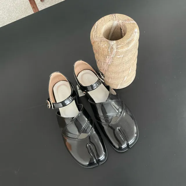 Women's Hollow Design Mary Jane Shoes Black - Shop at LoveMi