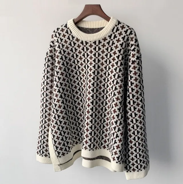 Loose Round Neck Long Sleeve Pure Cashmere Sweater Black - Shop at LoveMi
