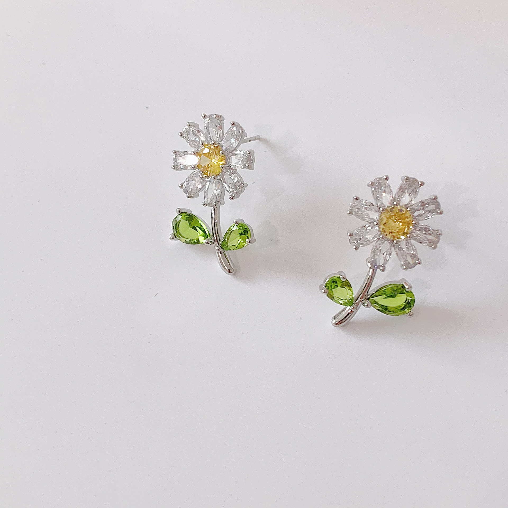 Women's Crystal Yellow Flower Zircon Earrings