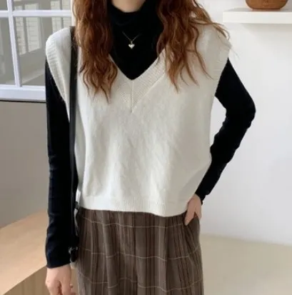 V Neck Knitted Vest Sweater Sleeveless Women Casual Pullover - White